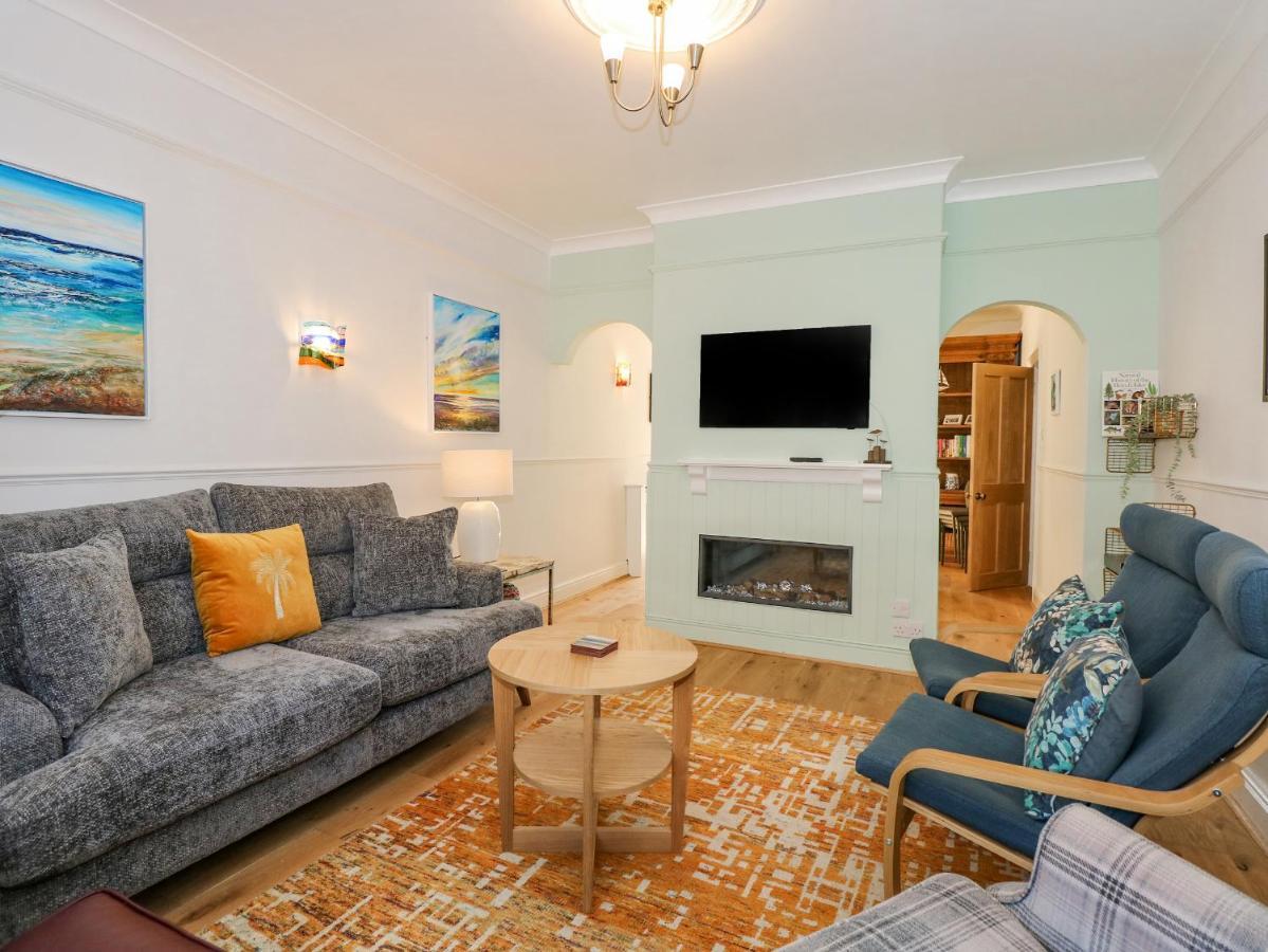 Apple Tree House Villa Хънстантън Екстериор снимка